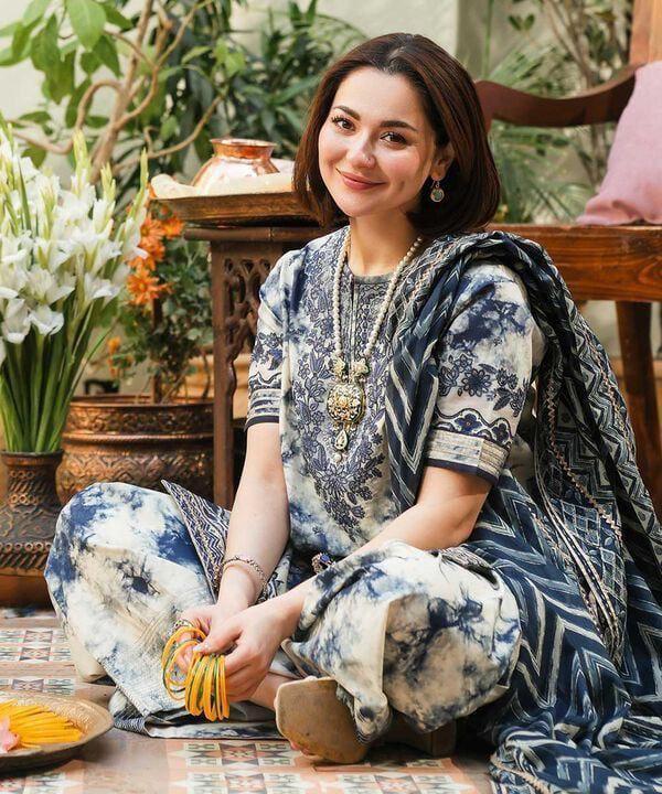 3 Pcs Women's Unstitched Digital Print Suit – Royal Martz Grey Set