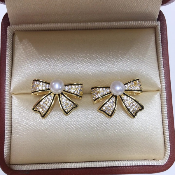 Bow Shape Zircon Pearl Earrings for Women | Korean Style Jewelry | Gold & Silver Elegant Party, Wedding & Daily Wear Earrings