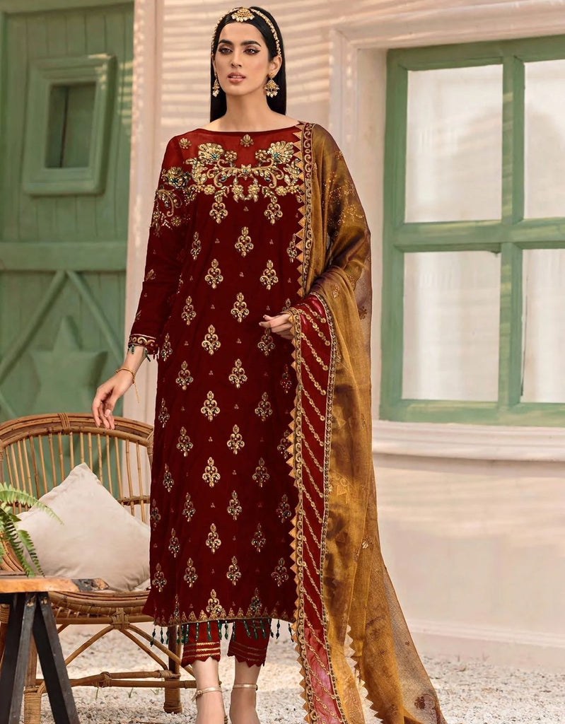 Emaan Adeel Velvet Embroidery Suit with Net Dupatta – Master Replica | Royal Martz