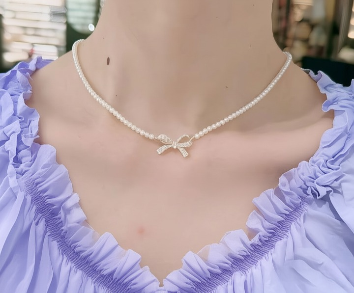 PQT-992 – Bow Shape Pearl Pendant Necklace for Women | Elegant Jewelry in Silver & Golden | Royal Martz