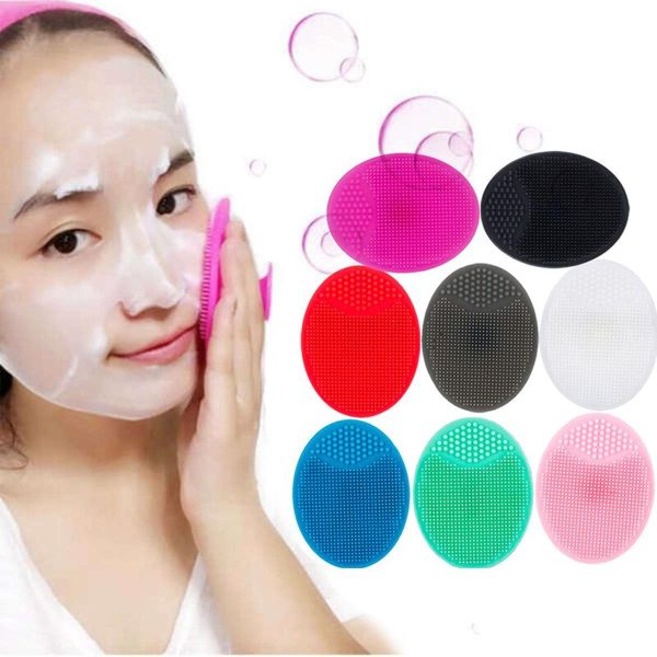 Soft Silicone Face Cleansing Brush Pad – Gentle Exfoliating & Deep Pore Facial Massage Tool | Blackhead Removal & Skin Care (Random Colors)