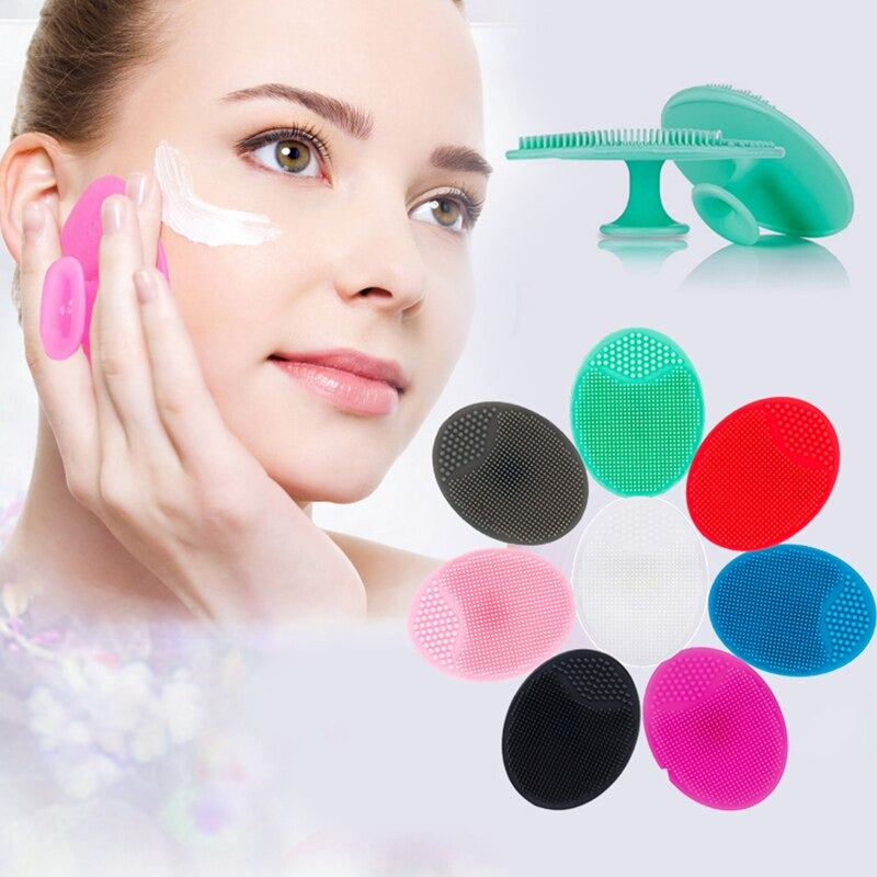 Soft Silicone Face Cleansing Brush Pad – Gentle Exfoliating & Deep Pore Facial Massage Tool | Blackhead Removal & Skin Care (Random Colors)